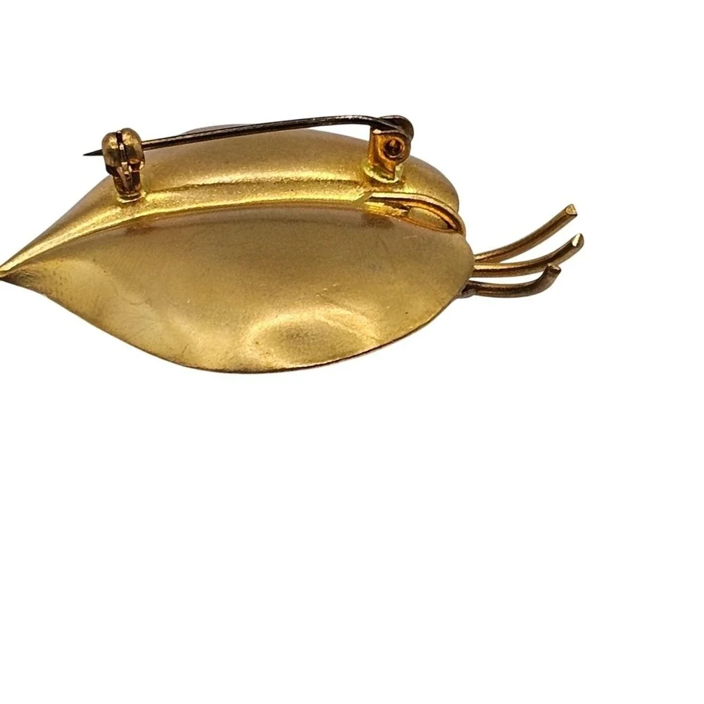 Vintage Enamel Flower Leaf Brooch Lily Pad Green Gold Tone White Floral‎ Pin